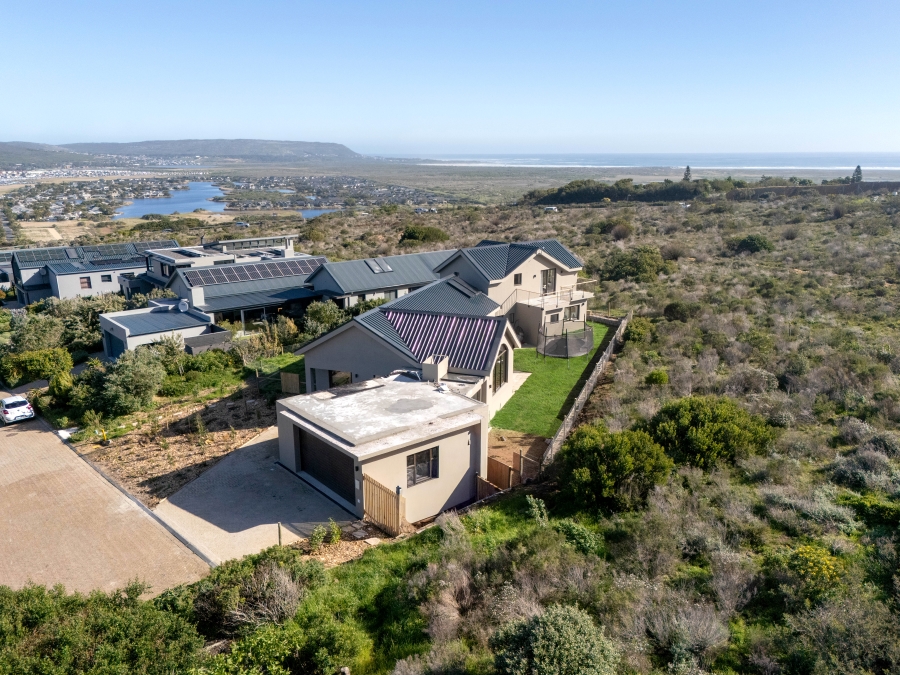 5 Bedroom Property for Sale in Chapman